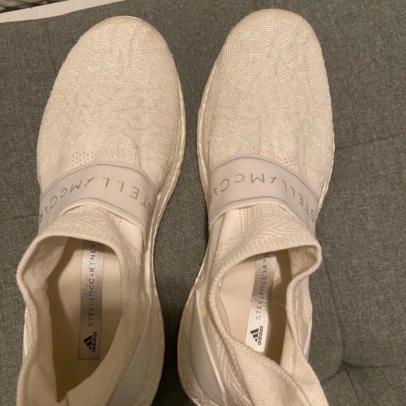 Stella McCartney Ultraboost x 3D Knit Shoes - Picture 7 of 12